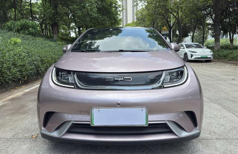 used dolphin car for sale